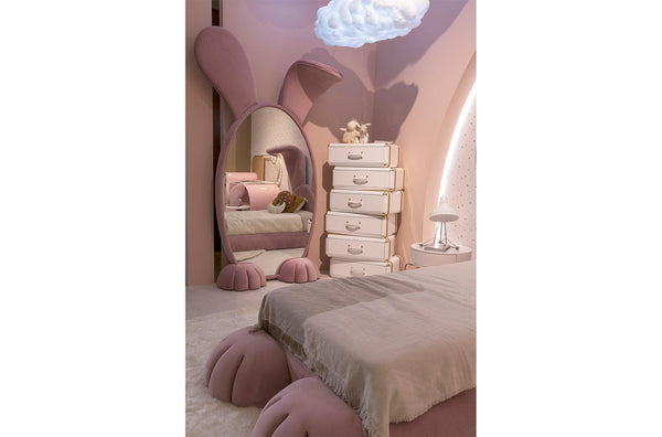 BUNNY FLOOR MIRROR - Dušek Décor