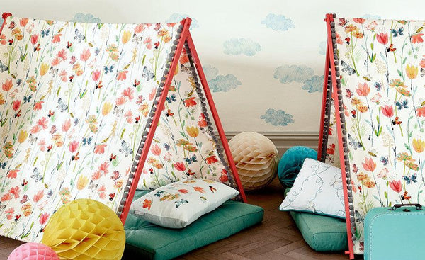 BUSY BUZZY - Dušek Décor