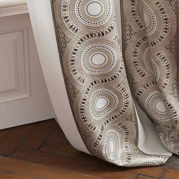 FONTANA PRETORIA - Dušek Décor