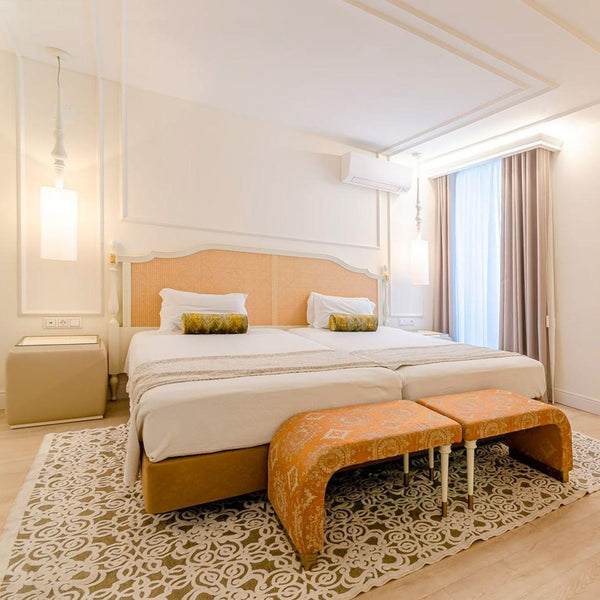 KYRO - Dušek Décor