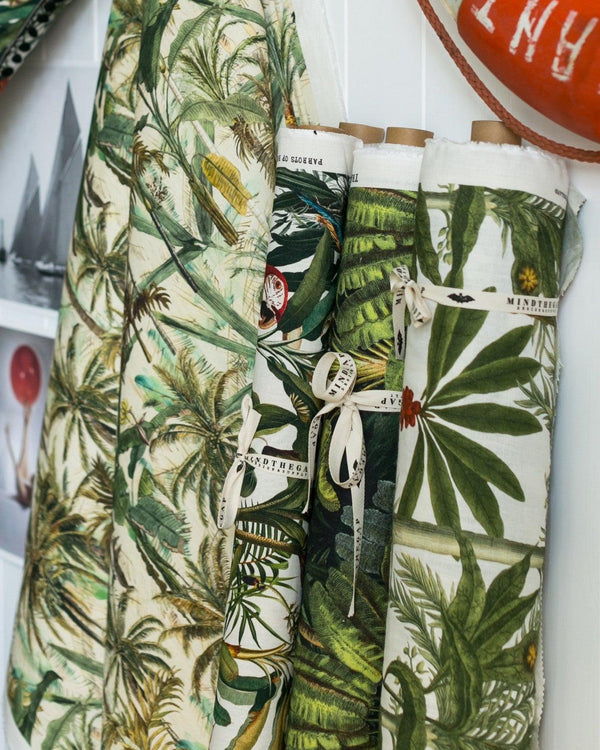 TRAVELLER'S PALM - Dušek Décor
