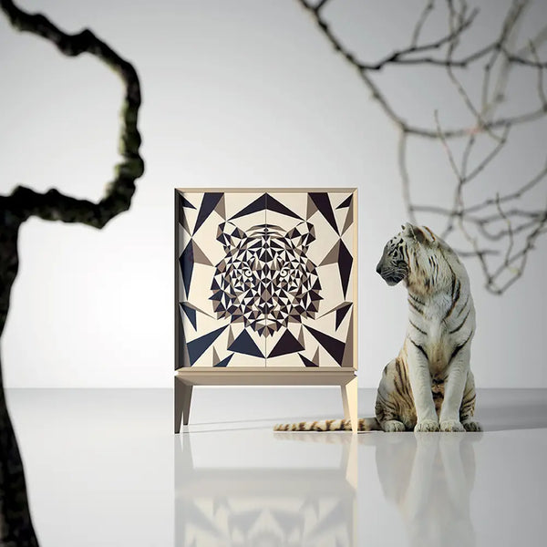 TRIANGLE TIGER