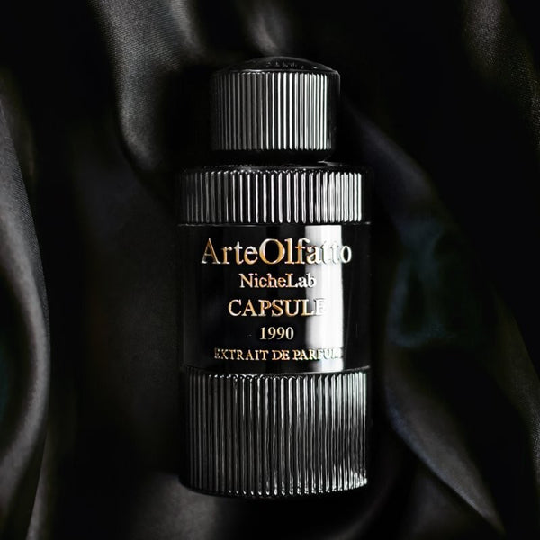 Capsule 1990