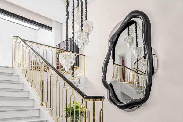 TWISTED OVAL