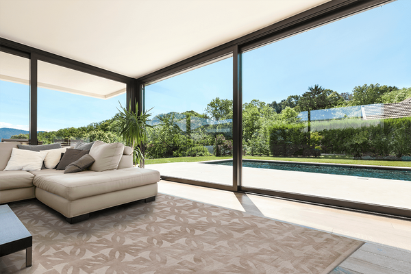 Purfle rug by Armani/Casa – official distribution by Dušek Décor, authorized dealer.